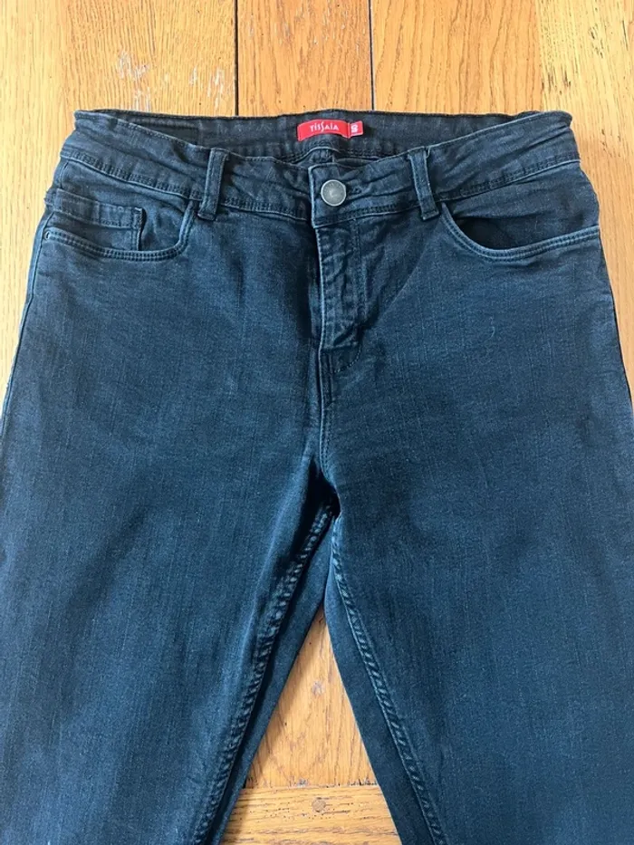 Pantalon noir - photo numéro 3