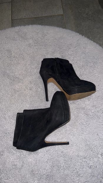 Boots Zara
