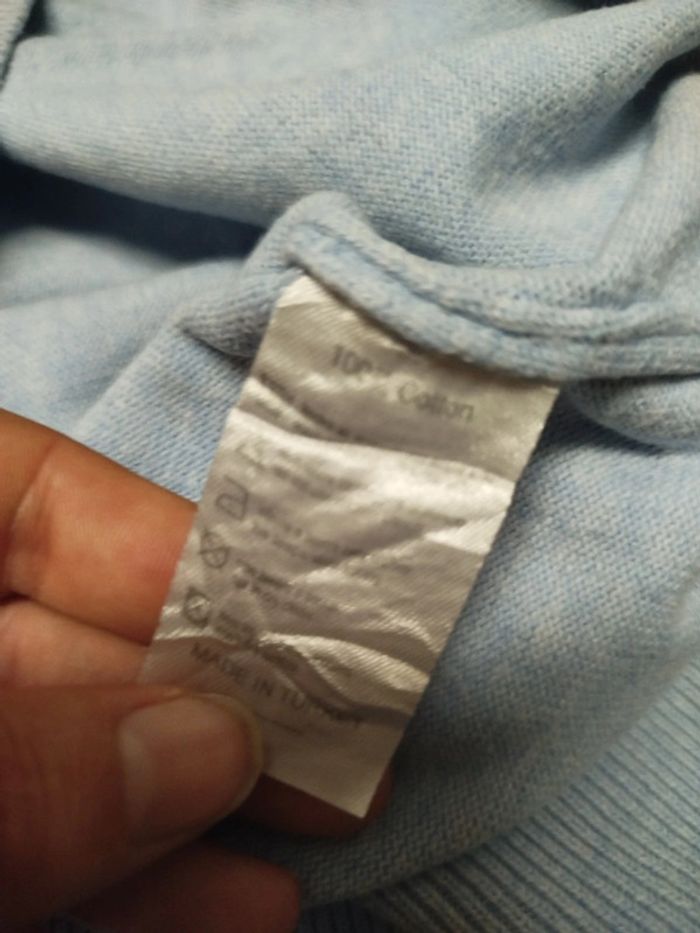 Pull fin bleu pâle - Hugo Boss - Taille M - photo numéro 4