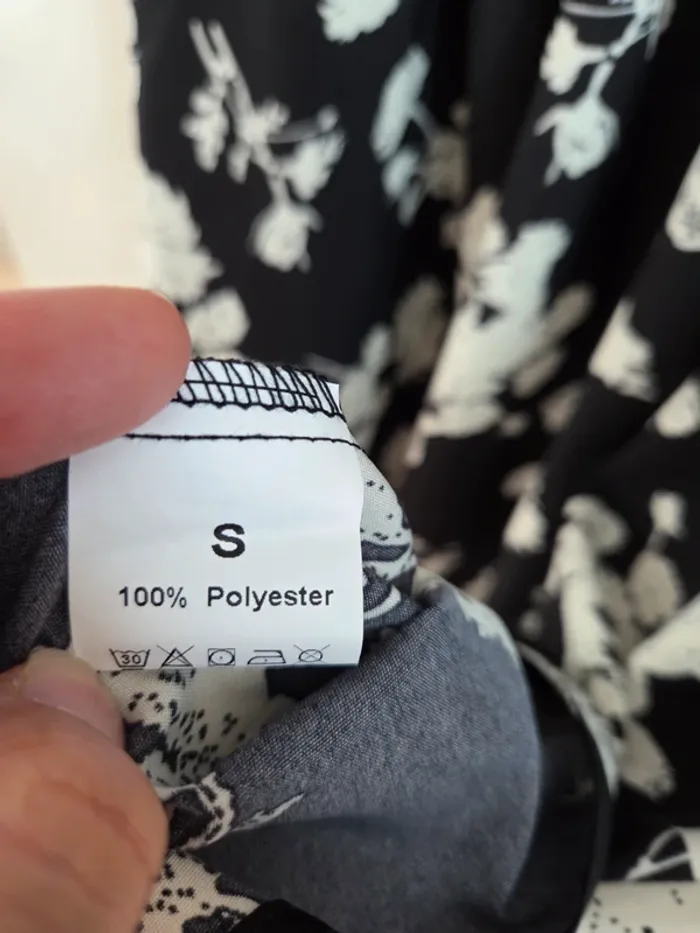 Robe neuve femme taille 36 S - photo numéro 3