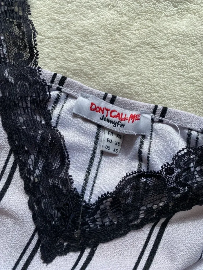 Top Dentelle Don't Call Me – Jennyfer – Rayé Noir & Blanc – Taille XS - photo numéro 3