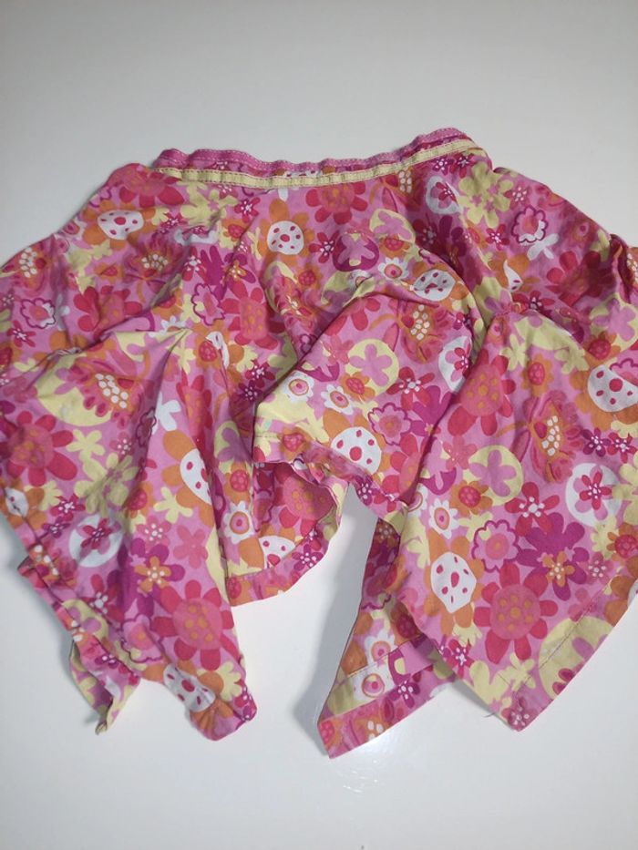 Jupe orchestra asymétrique rose jaune 3ans tbe