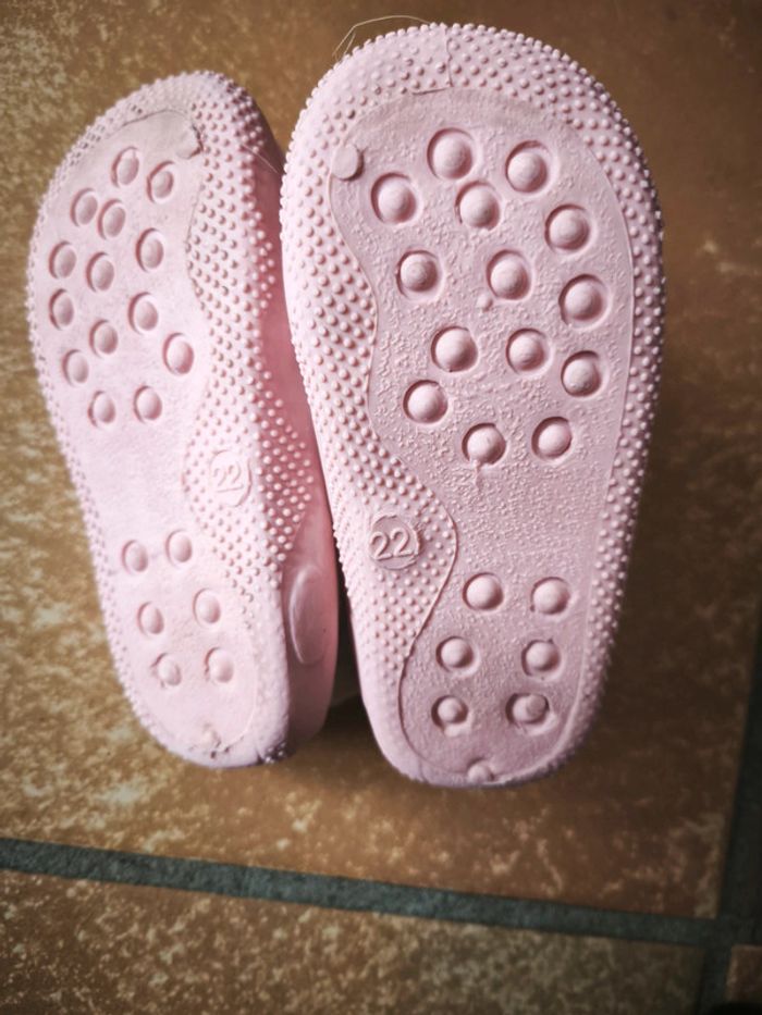 Chaussons rose oiseau fleur - photo numéro 4