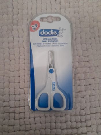 Ciseaux bébé