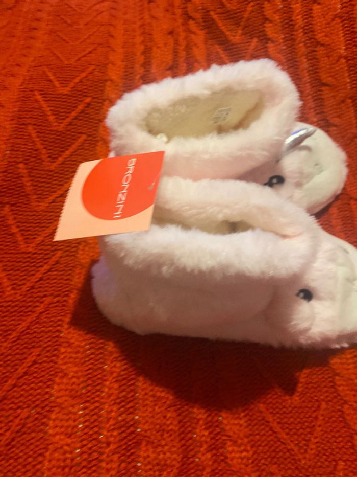 Pantoufles licorne neuve - photo numéro 3