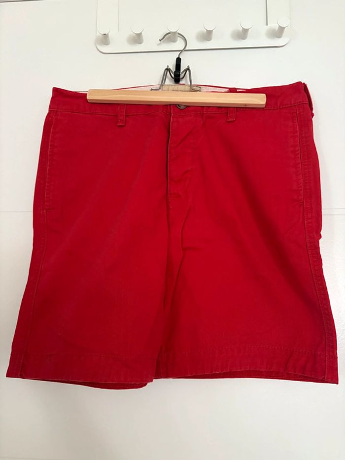 Bermuda rouge Hollister, T 32