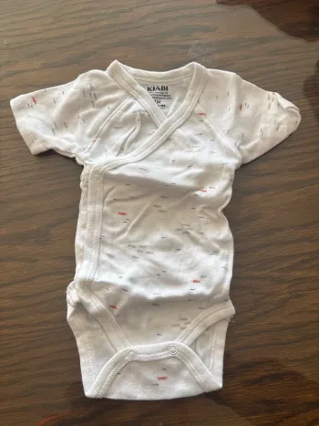 Body 1 mois