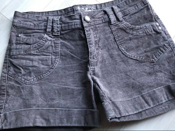 Short gris velours taille 40
