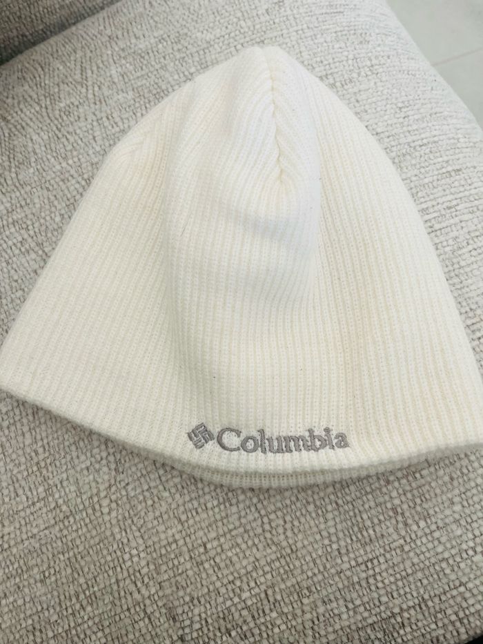 Bonnet Columbia - photo numéro 2