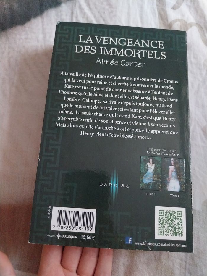 Roman Le Destin d'une Déesse tome 3 La Vengeance des Immortels Darkiss Aimée Carter - photo numéro 2