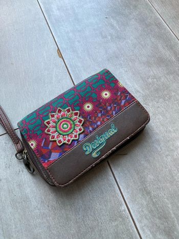 Portefeuille desigual