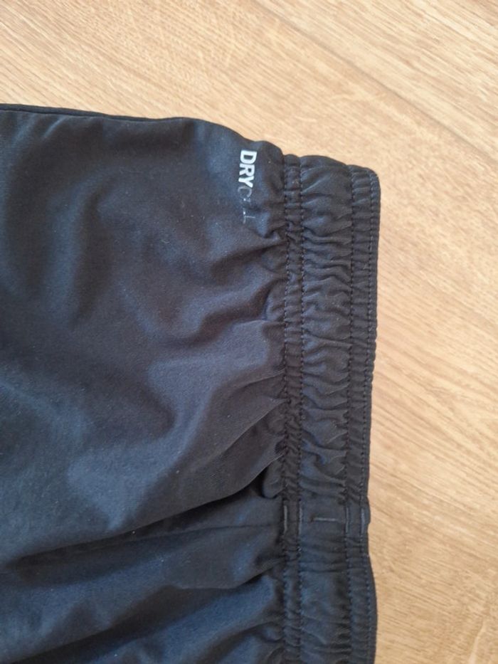 Short Puma 11/12 ans - photo numéro 4