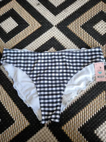Culotte cheeky à carreaux – Taille L – Neuve avec étiquette