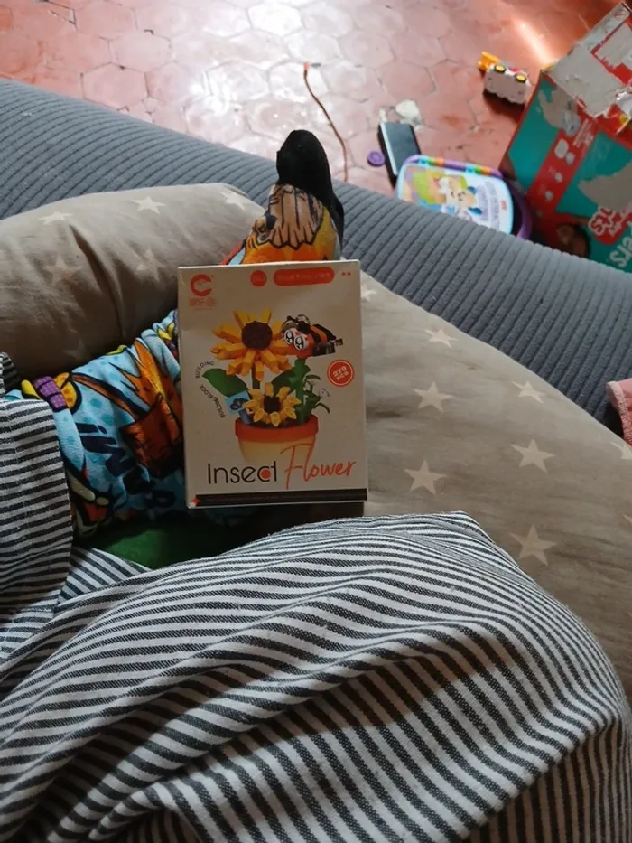 Boîte de lego 279 pièces - photo numéro 5