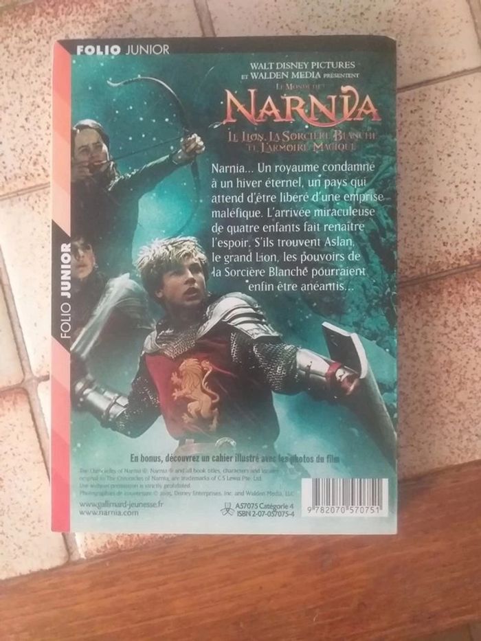 Livre le monde de Narnia n 1390 folio junior - photo numéro 2