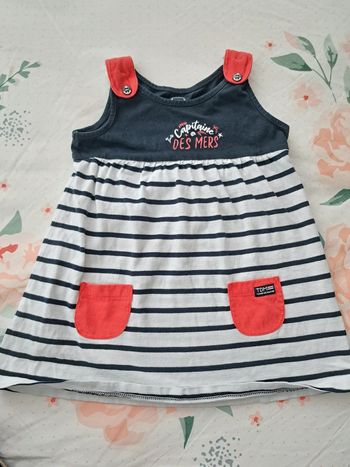 Robe manches courtes