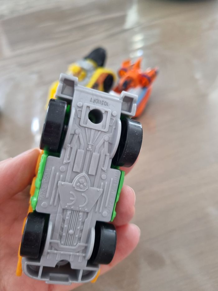 Lot 4 véhicules en métal pat patrouille - photo numéro 5