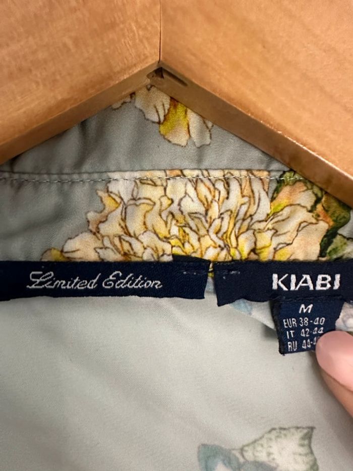Blouse fleurie édition limitée Kiabi taille M peu porté - photo numéro 4