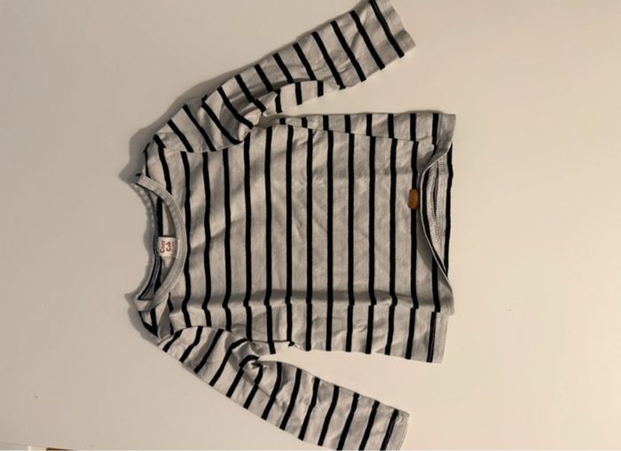 Lot de vêtements - photo numéro 5