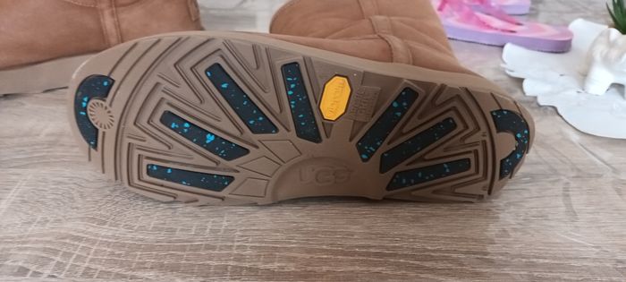 UGG spécial pluie neige - photo numéro 5
