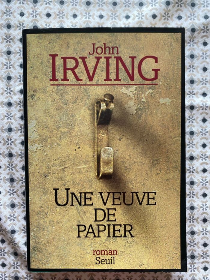 Une veuve de papier de John Irving - photo numéro 2