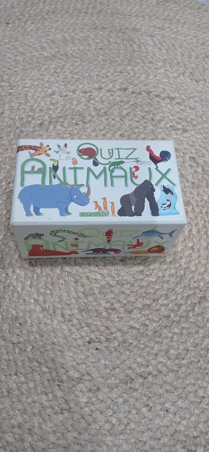 Jeu de société, connaissance, Le quizz des animaux, Larousse, TBE