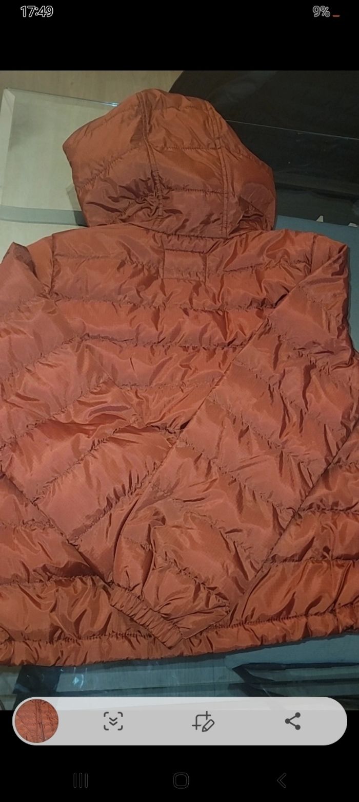 Doudoune levis neuve avec étiquette mixte taille S Couleur rouille - photo numéro 3