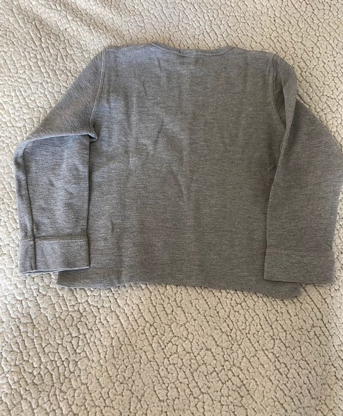 Pull garçon 5ans - photo numéro 2