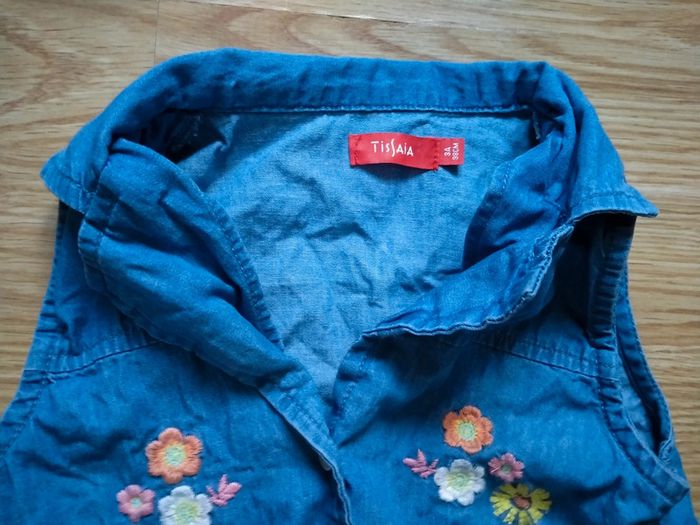 Chemise sans manches. Tissaia.
Taille 3 ans - photo numéro 5