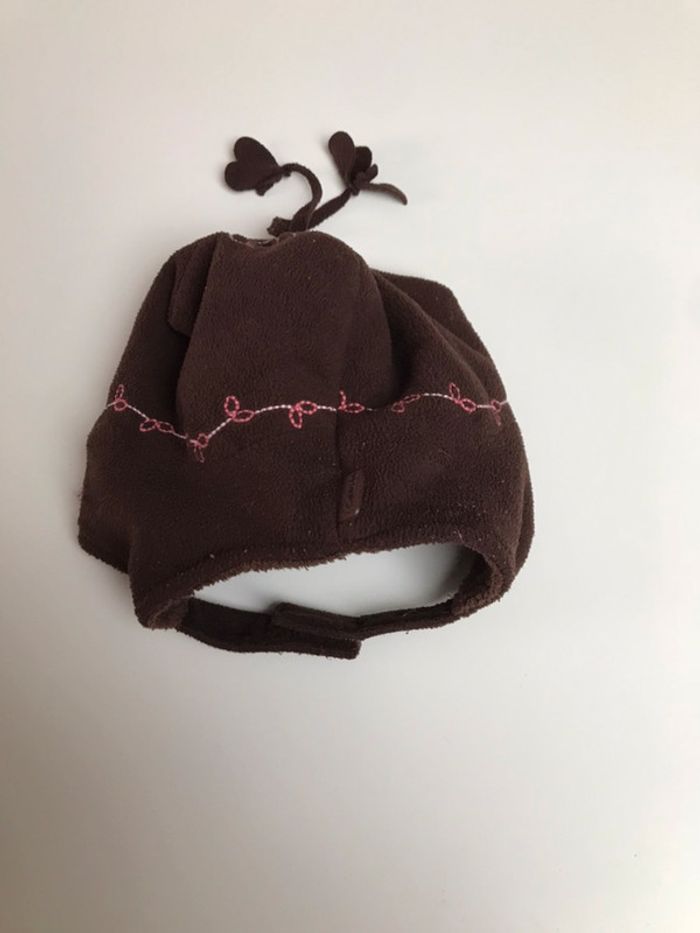 Petit bonnet cache oreille avec lanière scracth - photo numéro 2