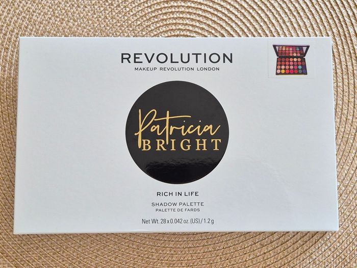 Palette 28 fards à paupières Patricia Bright - photo numéro 2