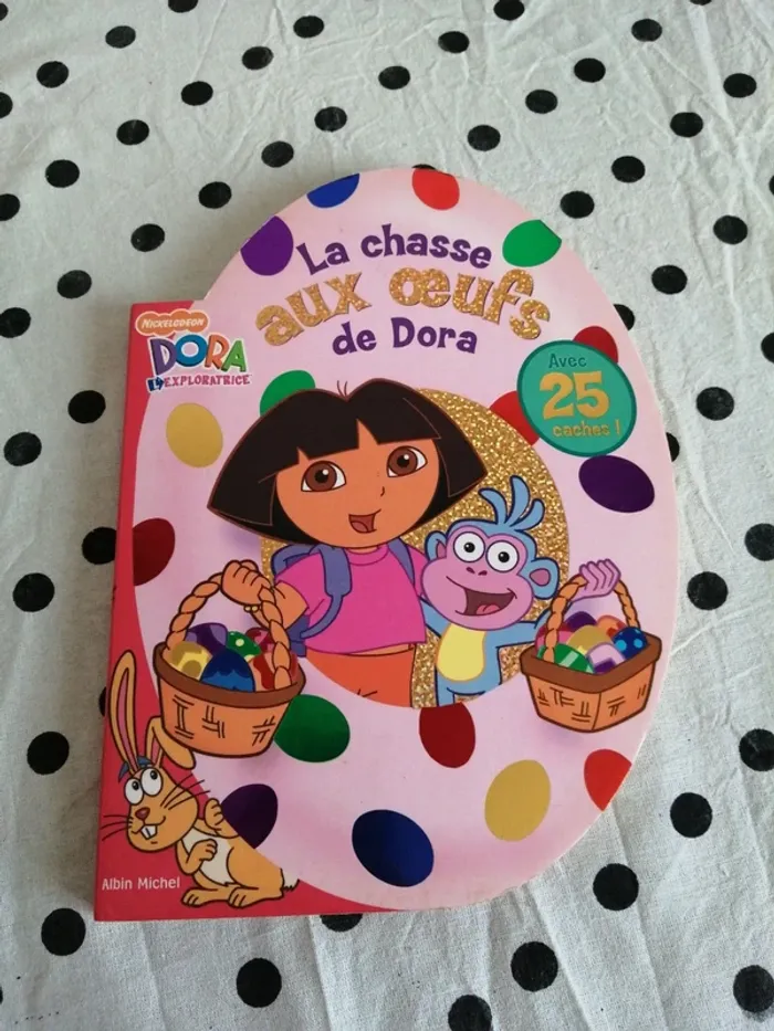Livre avec volets la chasse aux oeufs de Dora avec 25 cachettes / nickelodeon - photo numéro 2