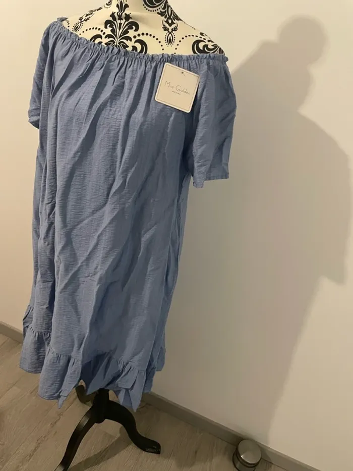Robe ample bleu à manches courtes col élastique bas volant neuf Miss Golden taille 46 - photo numéro 3