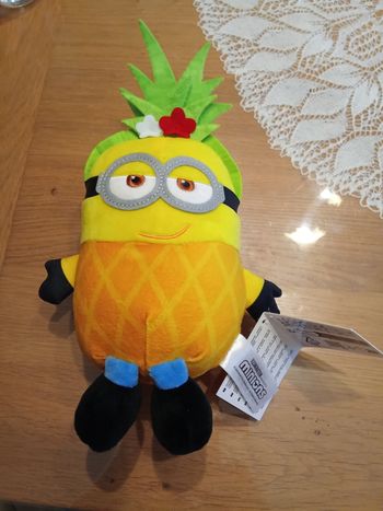Peluche Minions ananas 