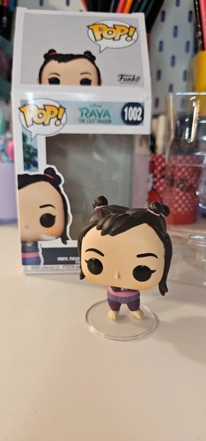Pop Raya personnage Noi numero 1002