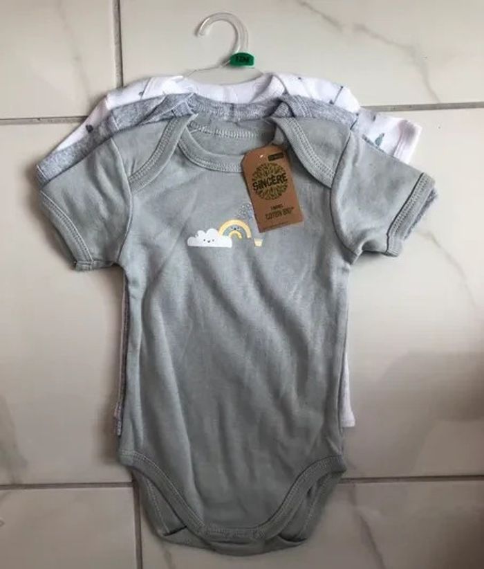 Lot de 3 Bodies manches courtes Sincere coton bio garçon T12 mois neufs ds emball