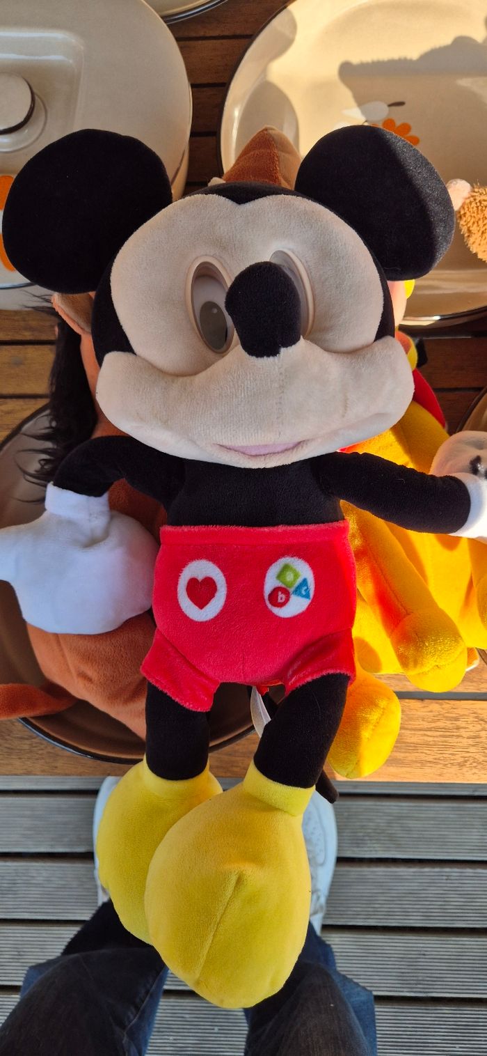 Lot de deux peluches Mickey - photo numéro 2