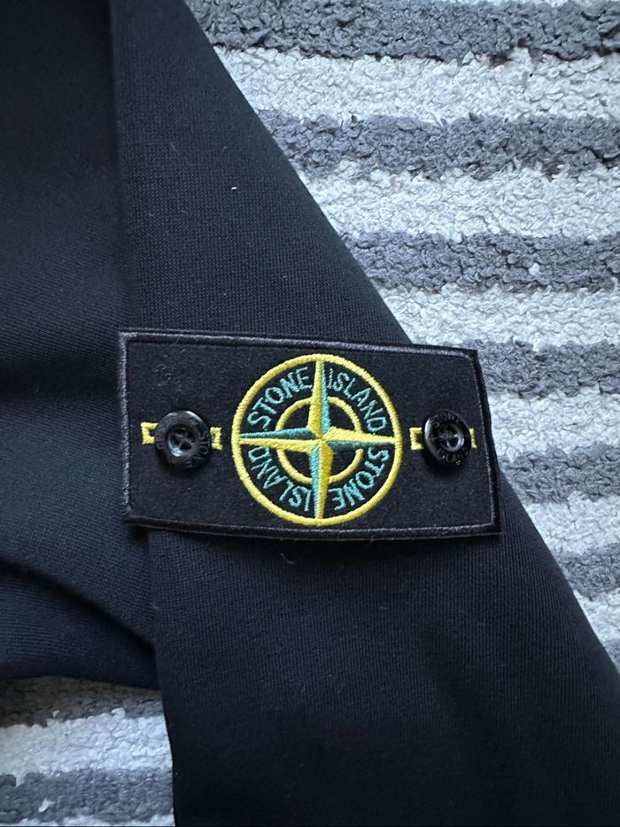 Stone Island - photo numéro 3