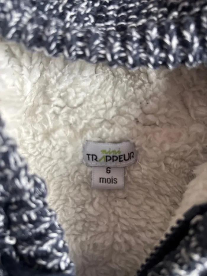 Veste polaire 6mois en très bon état - photo numéro 3