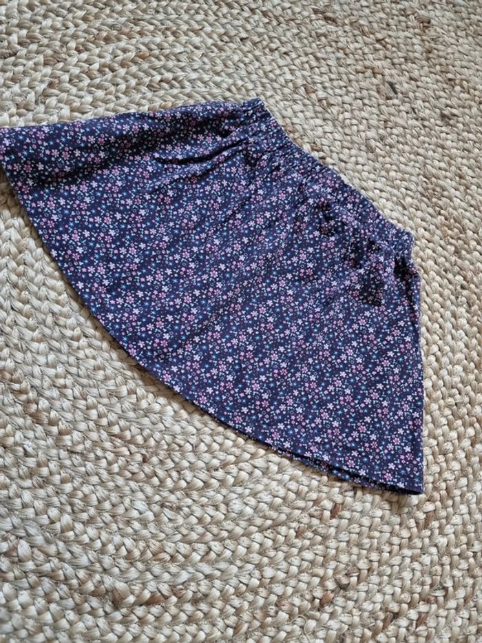 Jupe fleurie la halle 6 ans - photo numéro 3