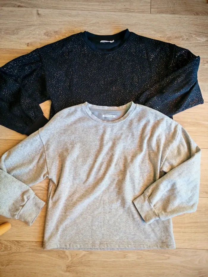 Lot de deux sweat noire doré 12 ans