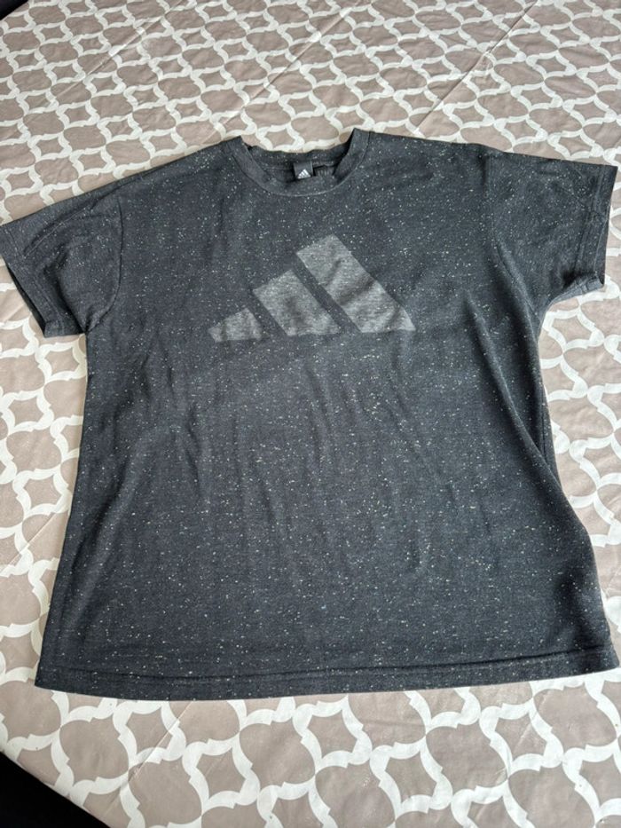 T shirt femme adidas 40/42