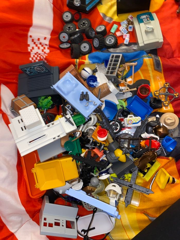 Gros lot playmobil + lego - photo numéro 7