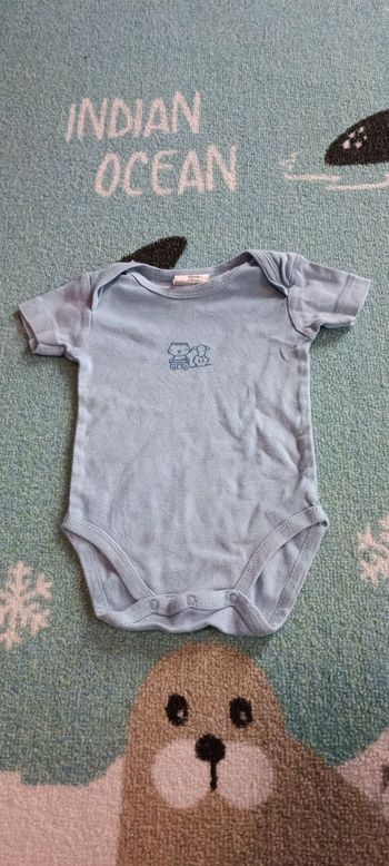 Bodie manches courtes 3 mois