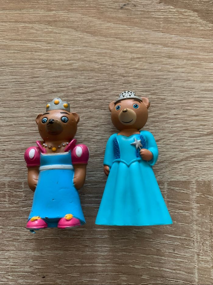 4 figurines petit ours brun princesse, chevalier, cow boy - photo numéro 2