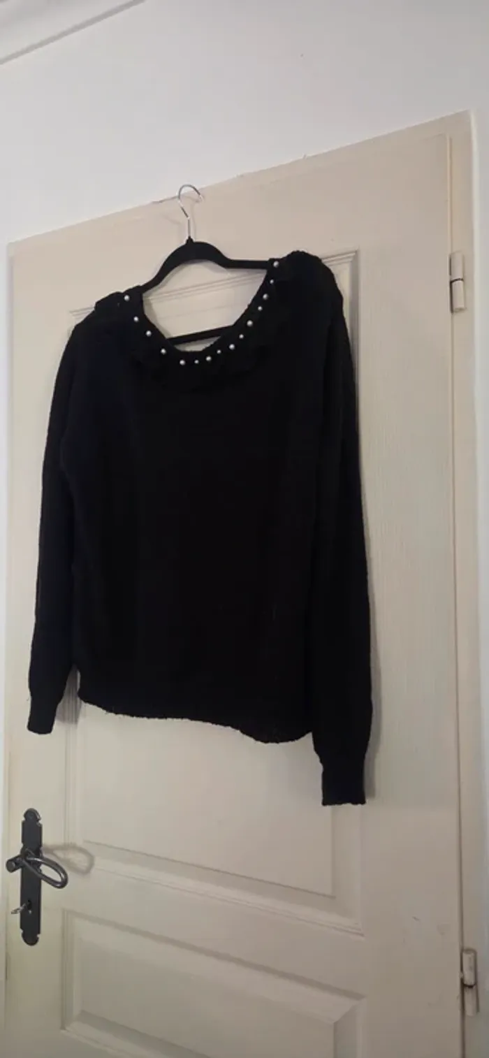 Pull Misskoo noir et perles - photo numéro 10