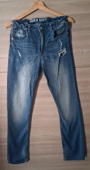 Jeans troué  regular taille ajustable taille 14 ans super soft