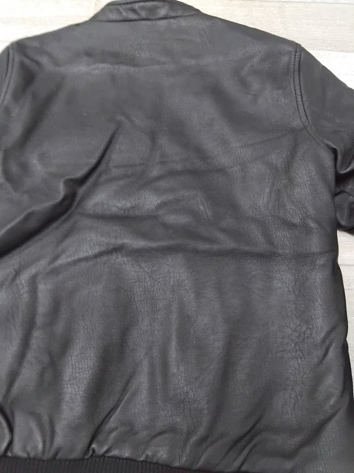 Blouson simili cuir Kiabi taille 12 ans - photo numéro 9