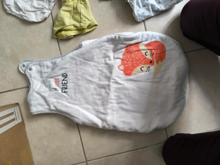 Lot vêtements 3 mois fille - photo numéro 2