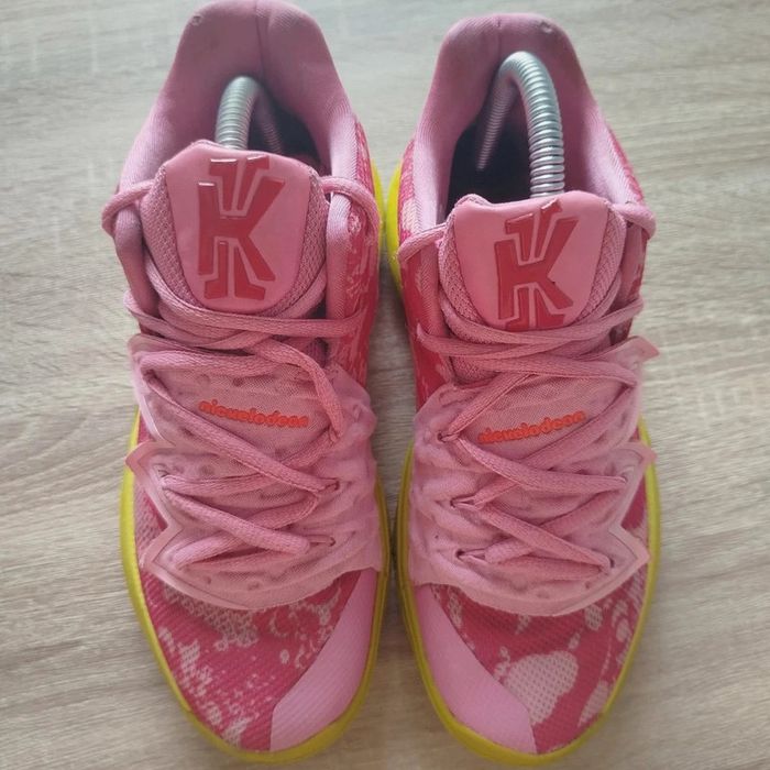 Nike Kyrie 5 Patrick Star - Taille 37 - photo numéro 2